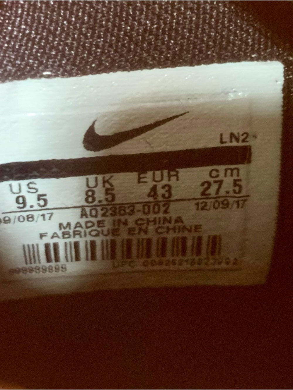 Nike LeBron 15 'Bright Crimson' - Picture 15 of 15